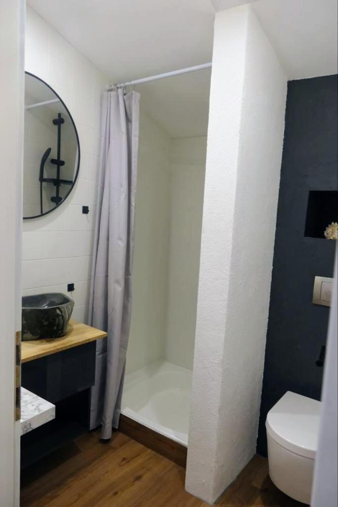 Nest'L Appartements & Zimmer Mösern 객실 사진
